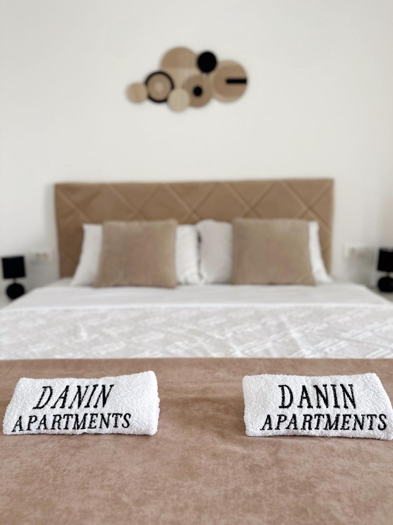 Danin Apartmani Bar Exterior foto